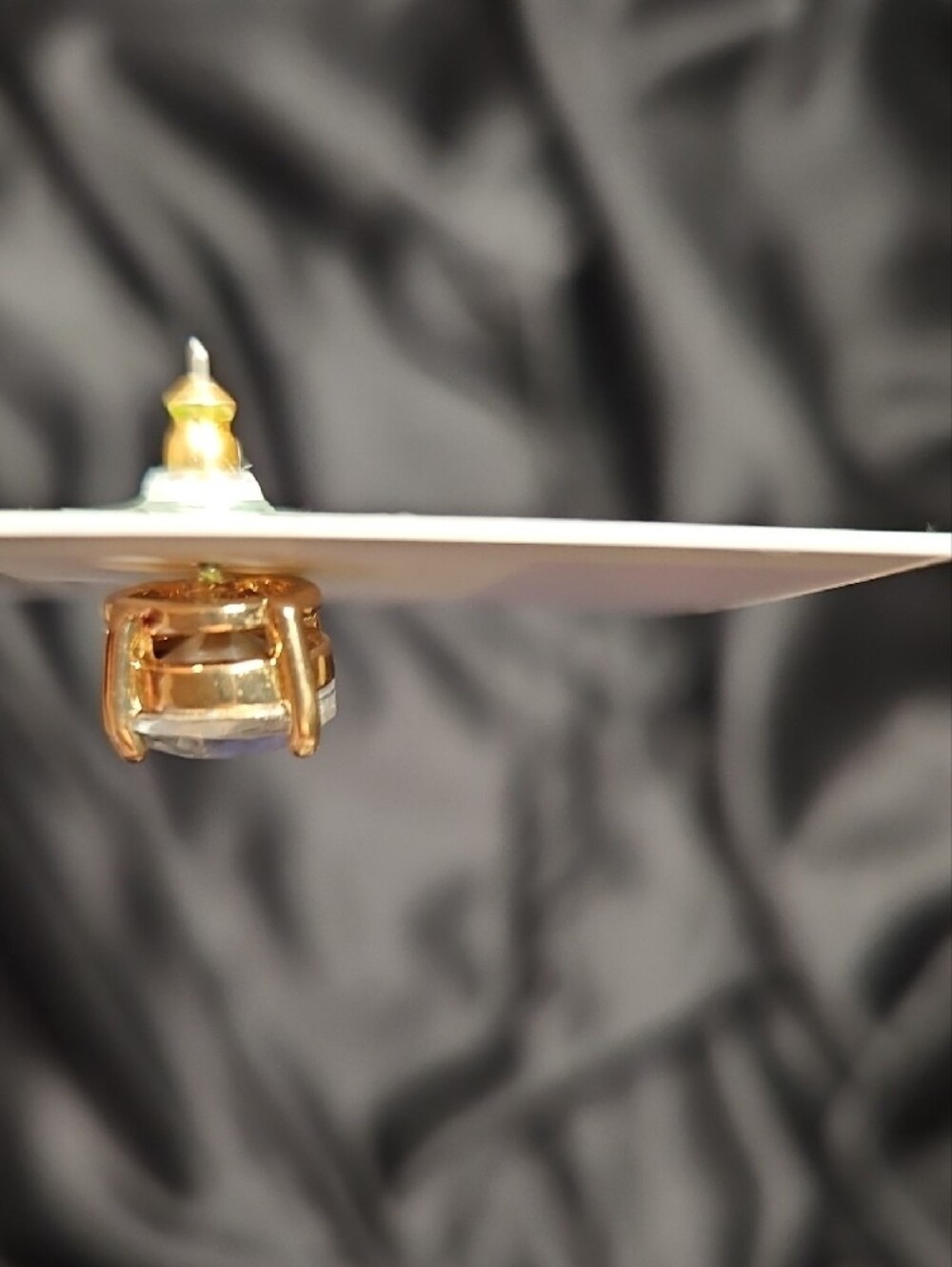 Kate Spade Clear Crystal Gold-Tone Stud Earrings NWT - Picture 9 of 11
